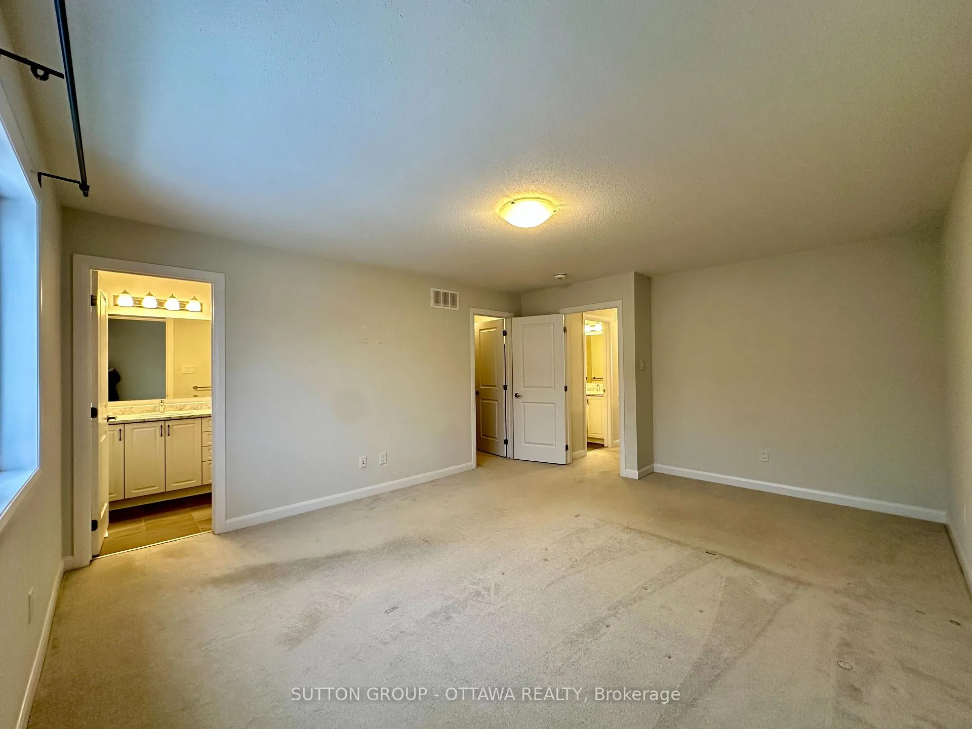 Photo 12 of 2032 Caltra Crescent, Ottawa, Barrhaven - Half Moon Bay — HOMEH