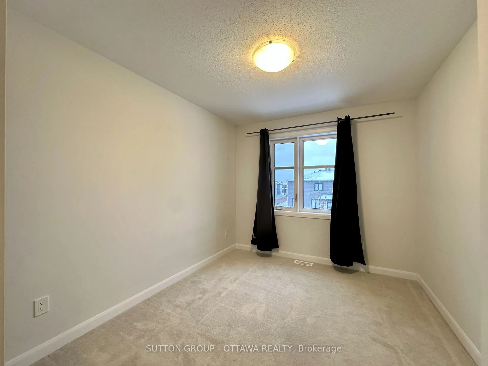 Photo 19 of 2032 Caltra Crescent, Ottawa, Barrhaven - Half Moon Bay — HOMEH