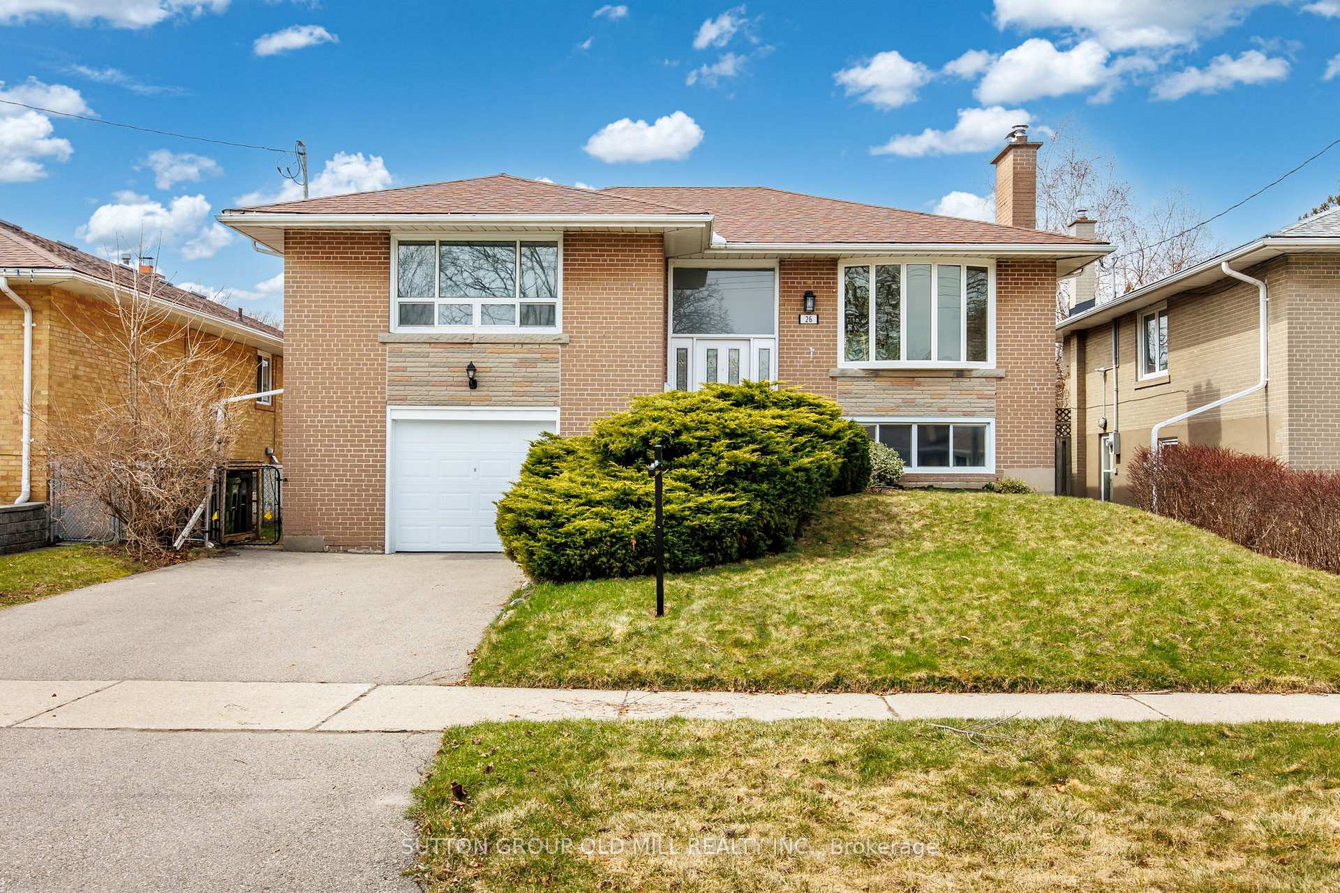 Photo 1 of 26 Breadner Drive, Etobicoke, Willowridge-Martingrove-Richview — HOMEH