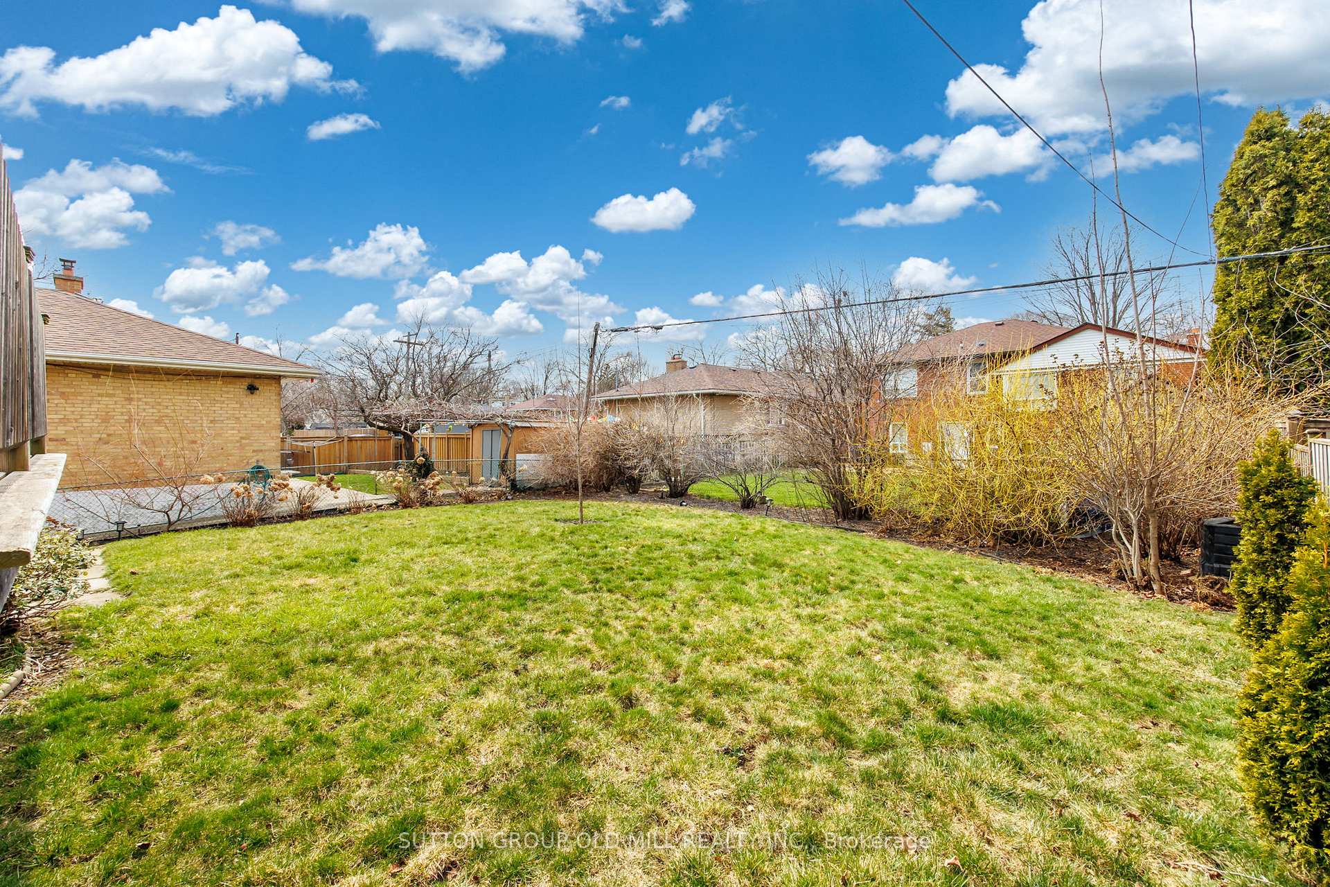 Photo 35 of 26 Breadner Drive, Etobicoke, Willowridge-Martingrove-Richview — HOMEH