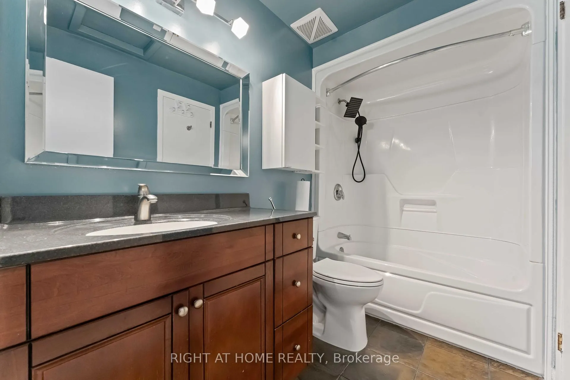 Photo 62 of 21 Ventnor Way, Ottawa, Barrhaven - Pheasant Run — HOMEH