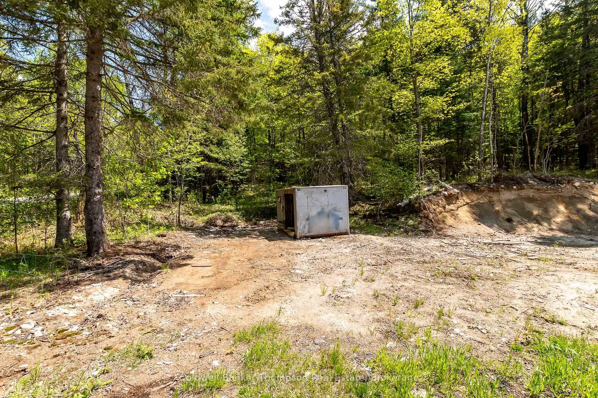 Photo 43 of 321 Three Mile Lake Road, Armour — HOMEH