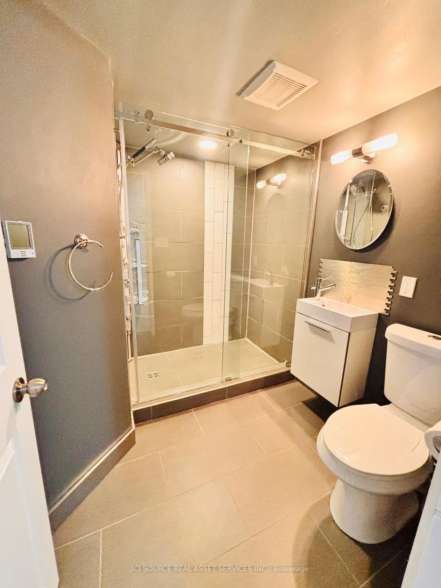 Photo 44 of 1097 Wiseman Crescent, Ottawa, Riverside Park — HOMEH