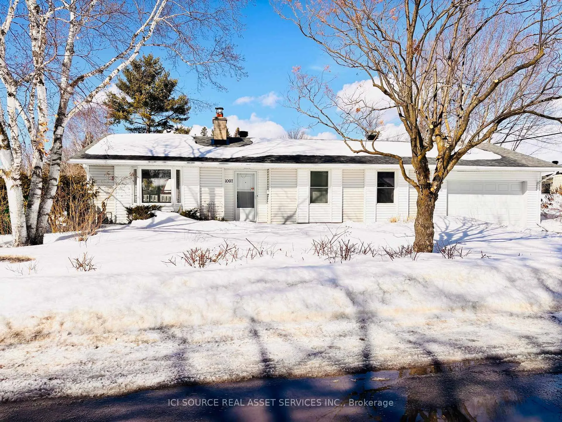 Photo 59 of 1097 Wiseman Crescent, Ottawa, Riverside Park — HOMEH