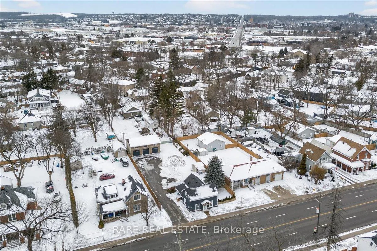 Photo 2 of 119 Essa Road, Barrie, Allandale — HOMEH