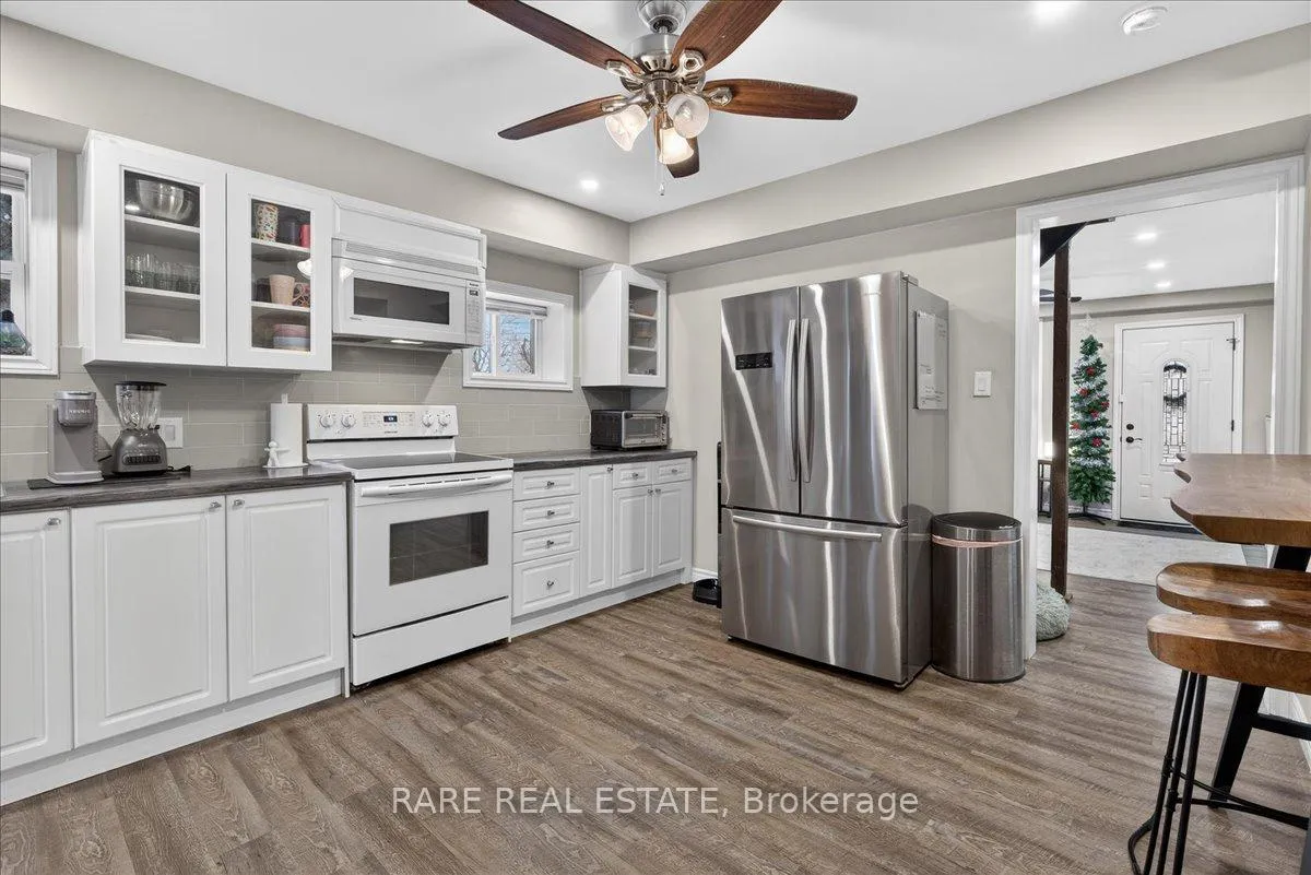 Photo 7 of 119 Essa Road, Barrie, Allandale — HOMEH