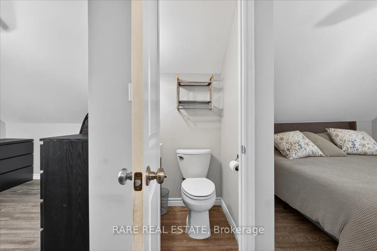 Photo 21 of 119 Essa Road, Barrie, Allandale — HOMEH