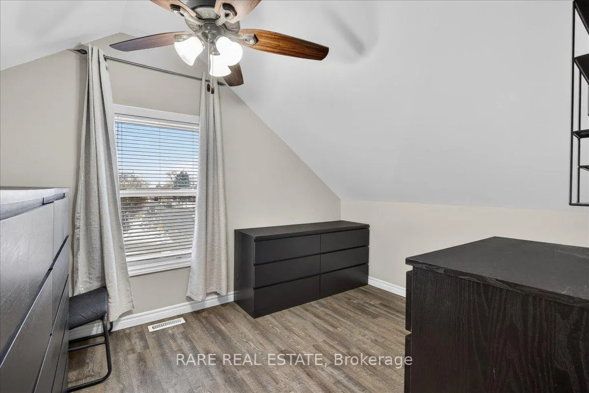 Photo 28 of 119 Essa Road, Barrie, Allandale — HOMEH