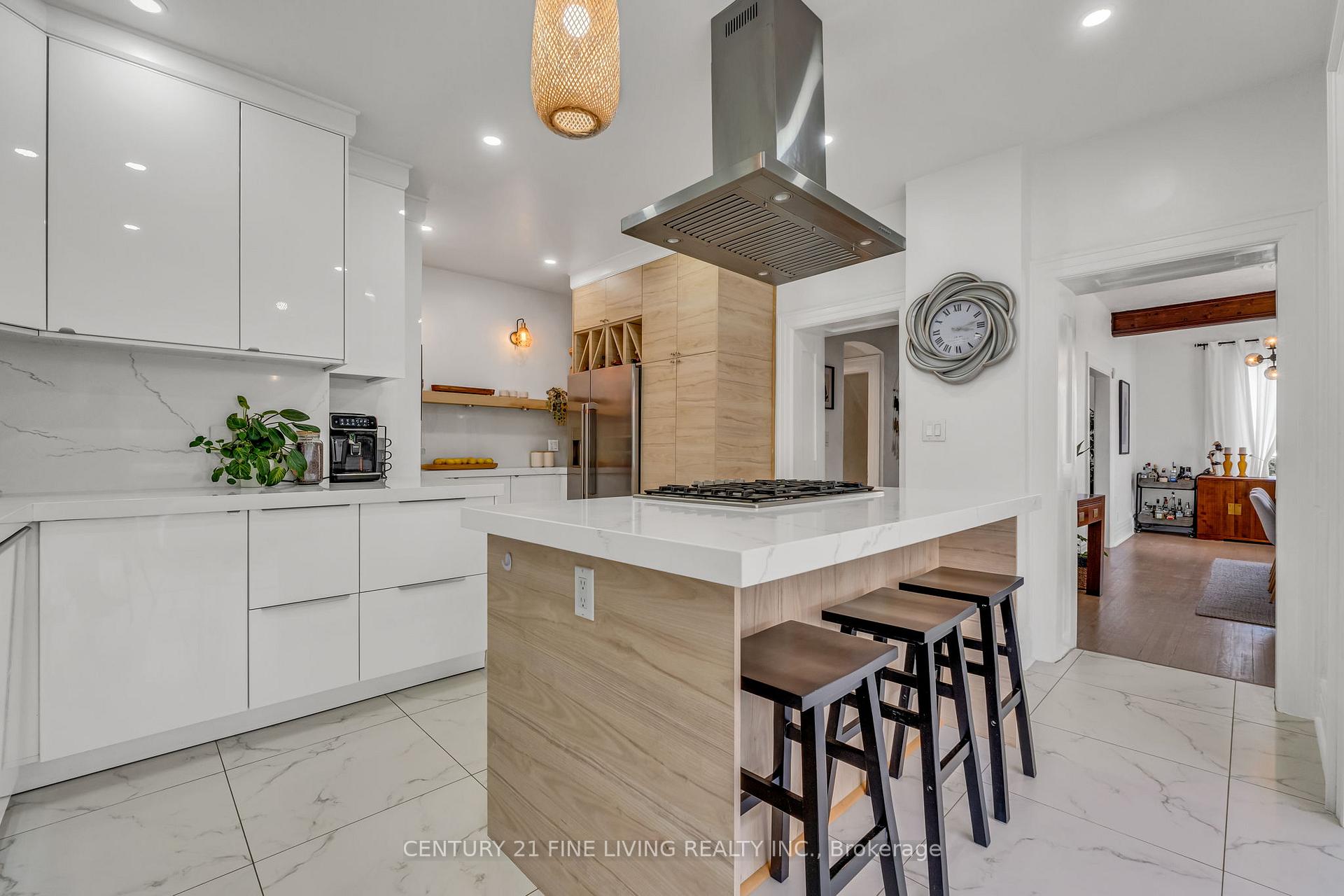 Photo 24 of 30 Norgrove Crescent, Etobicoke, Willowridge-Martingrove-Richview — HOMEH