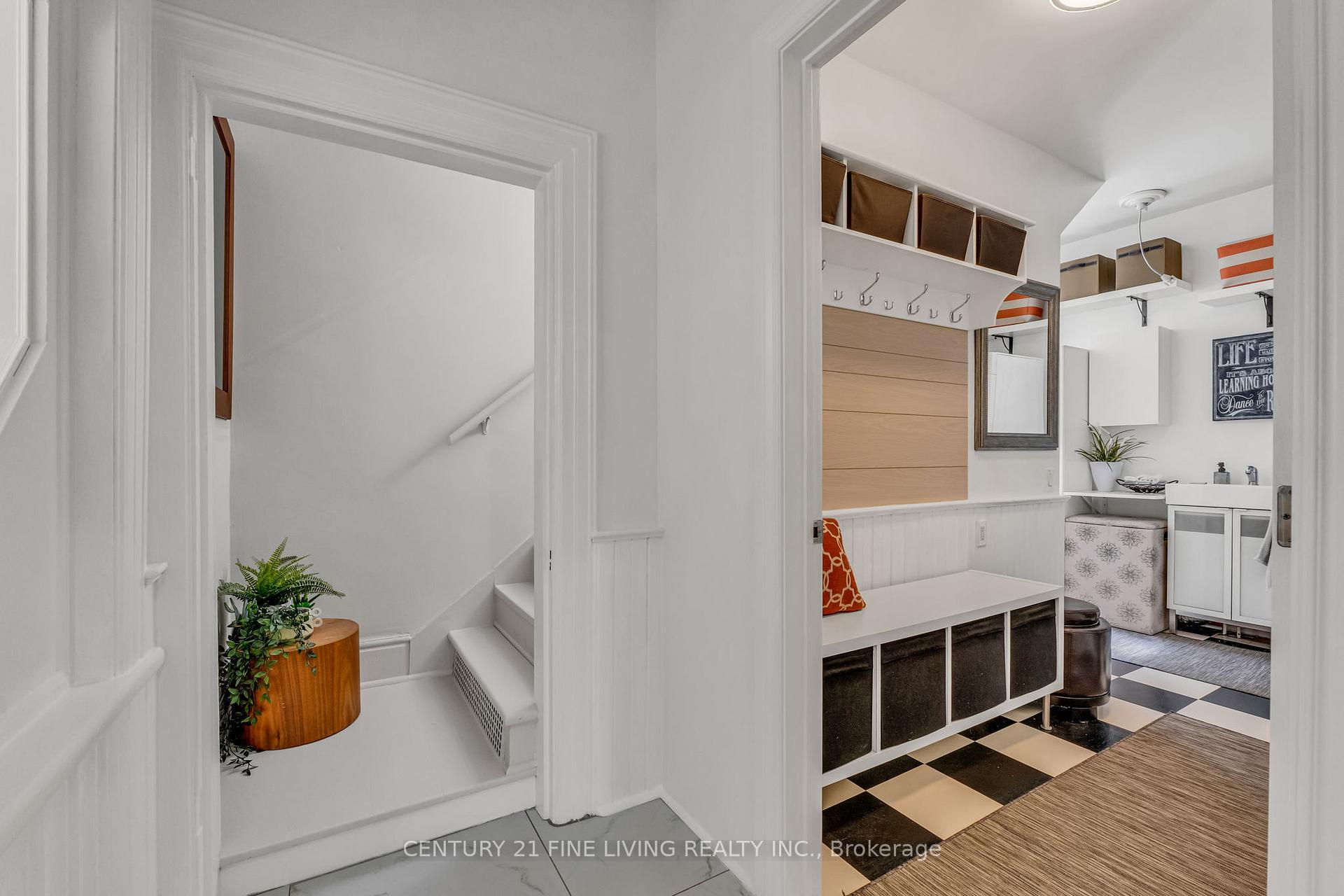 Photo 25 of 30 Norgrove Crescent, Etobicoke, Willowridge-Martingrove-Richview — HOMEH