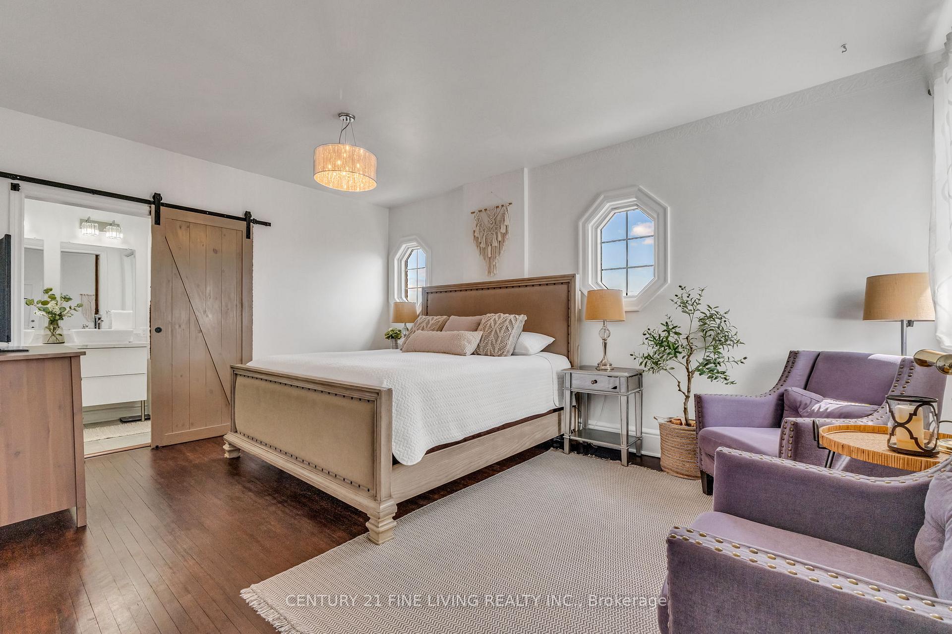 Photo 31 of 30 Norgrove Crescent, Etobicoke, Willowridge-Martingrove-Richview — HOMEH