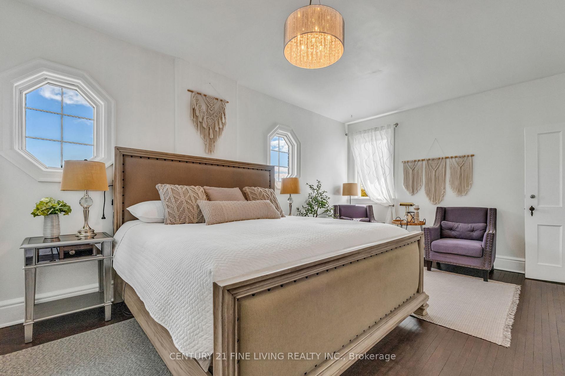 Photo 32 of 30 Norgrove Crescent, Etobicoke, Willowridge-Martingrove-Richview — HOMEH