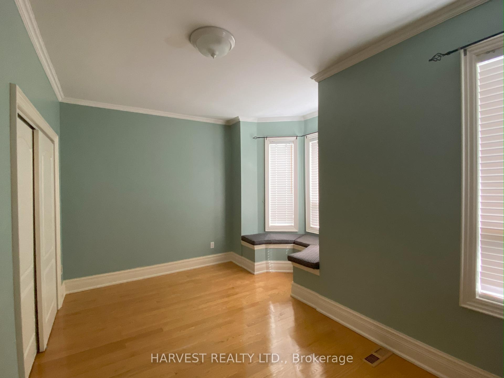 Photo 3 of 54 Florence Street, Toronto, Little Portugal — HOMEH