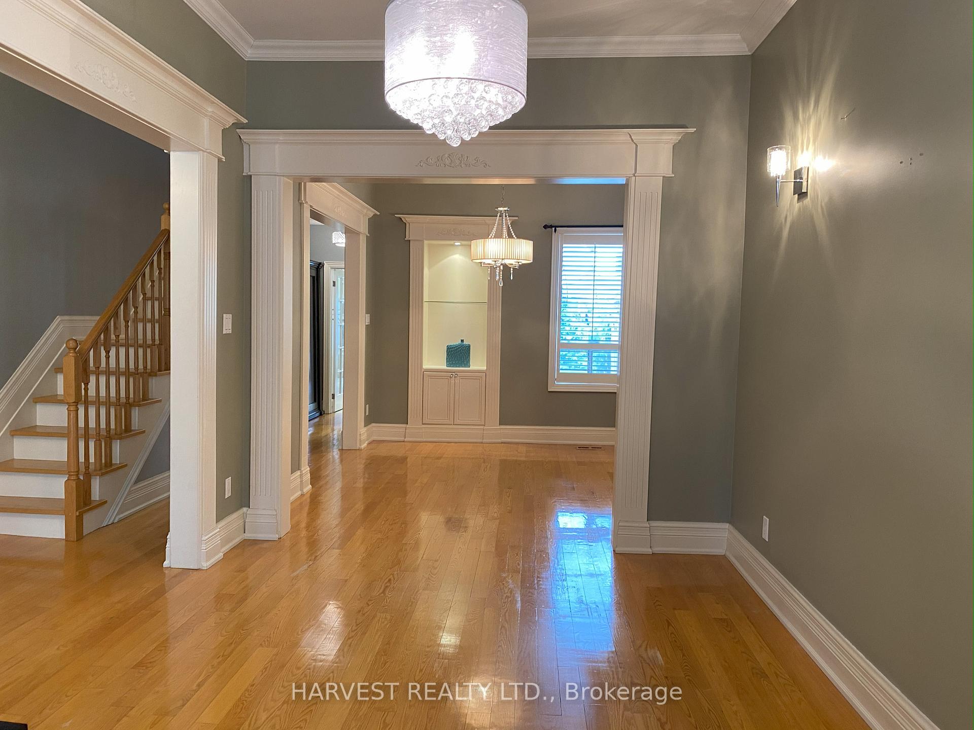 Photo 8 of 54 Florence Street, Toronto, Little Portugal — HOMEH