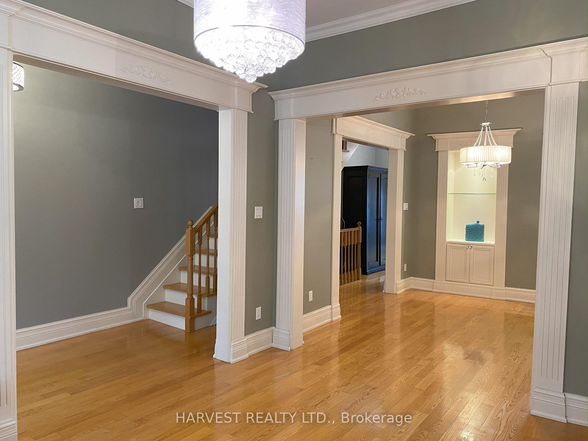 Photo 9 of 54 Florence Street, Toronto, Little Portugal — HOMEH