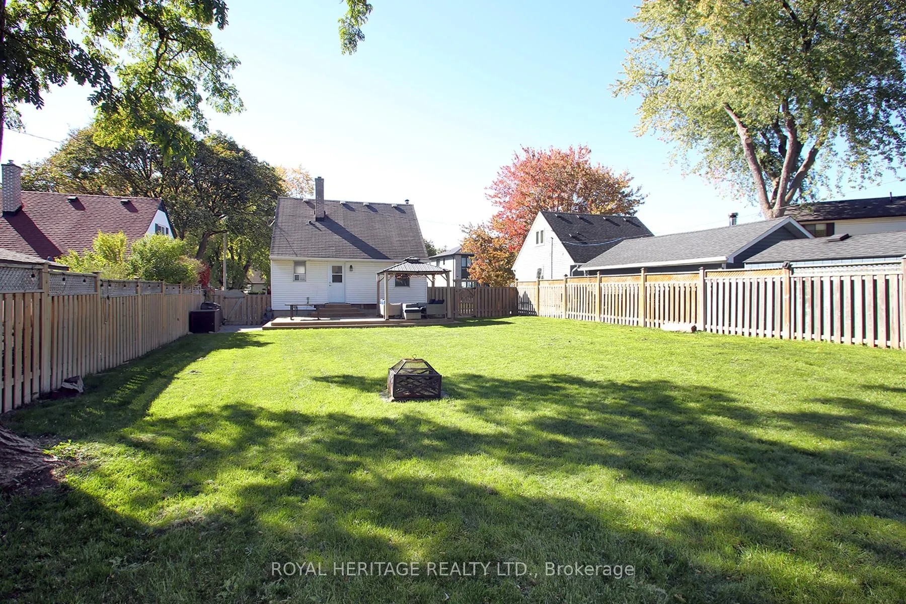 Photo 114 of 16 Burcher Road, Ajax, South East — HOMEH