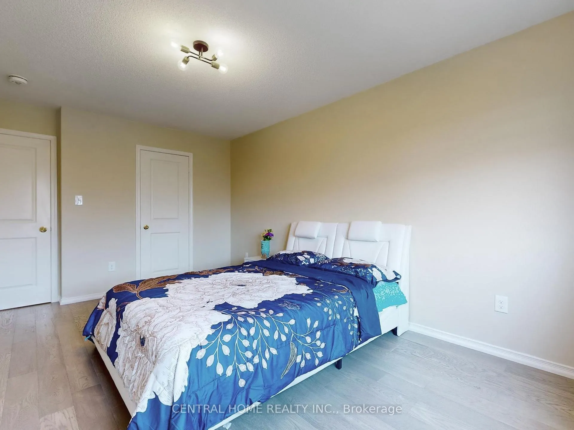 Photo 22 of 19 Camilleri Road, Ajax, Central East — HOMEH