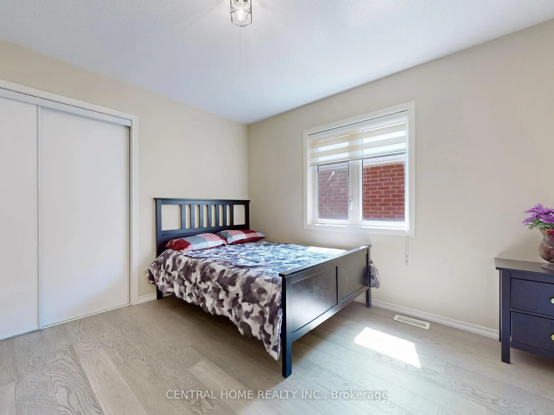 Photo 31 of 19 Camilleri Road, Ajax, Central East — HOMEH