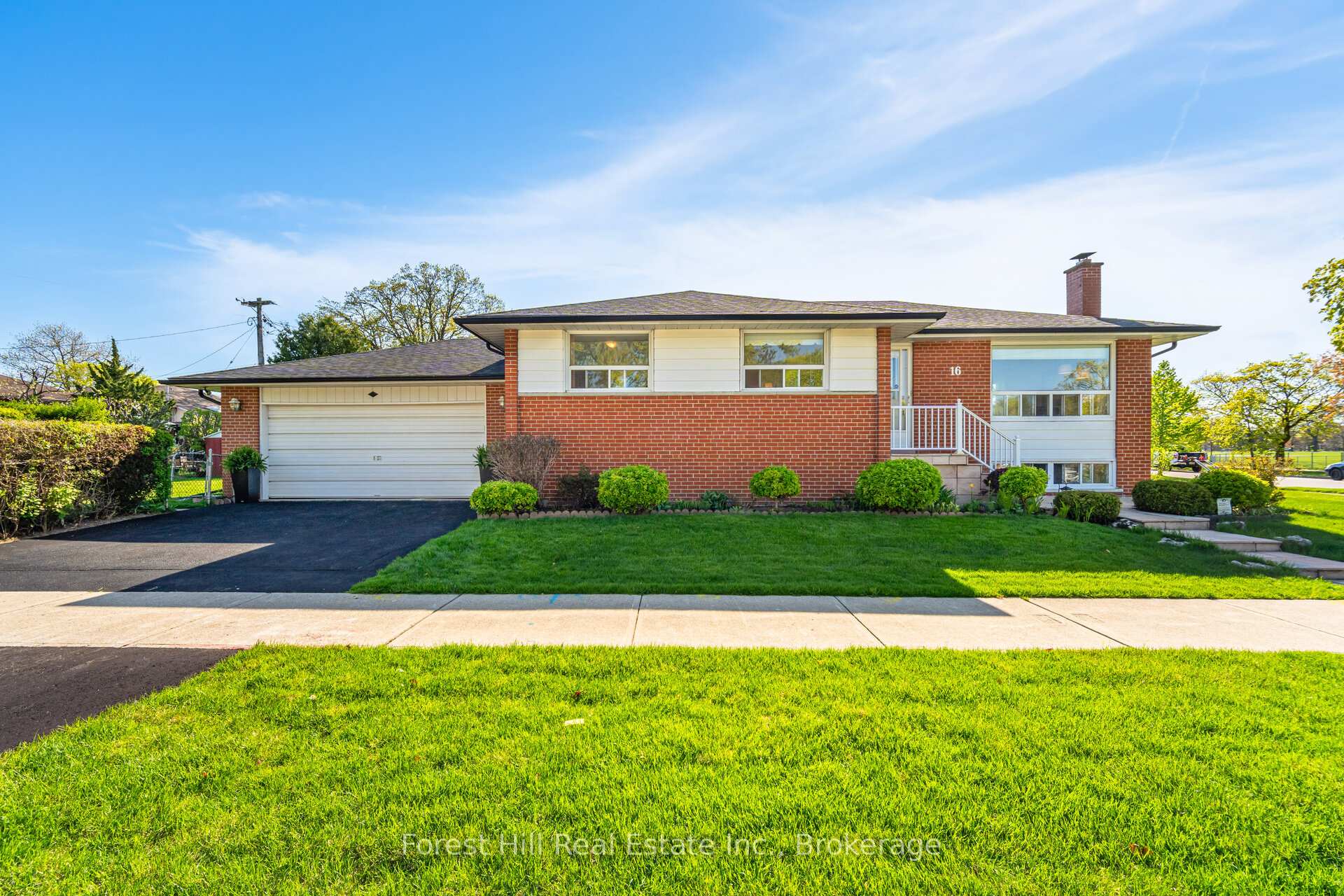 Front of 16 Bethwin Place