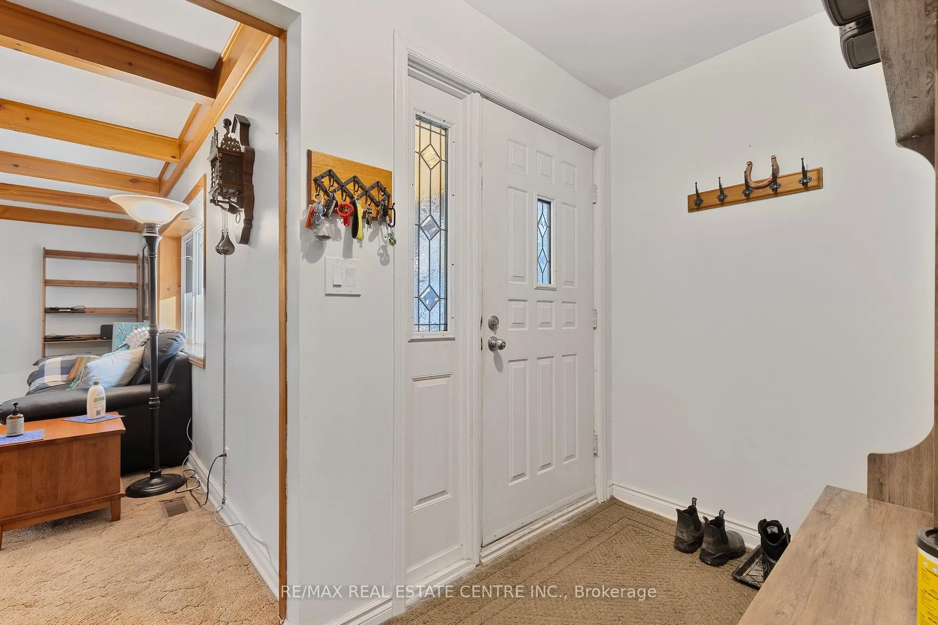 Photo 10 of 475158 County Road 11, Amaranth, Rural Amaranth — HOMEH