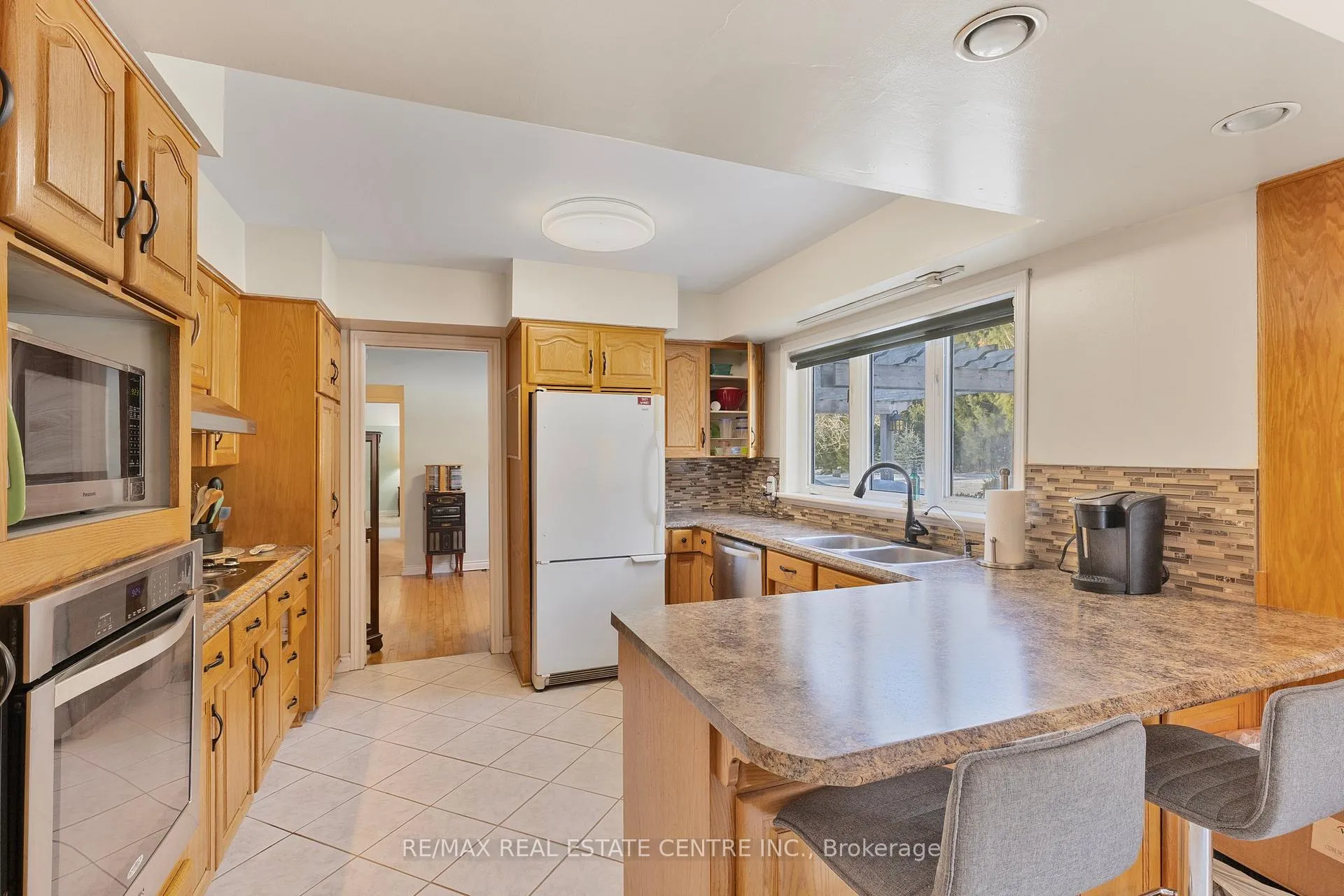 Photo 46 of 475158 County Road 11, Amaranth, Rural Amaranth — HOMEH