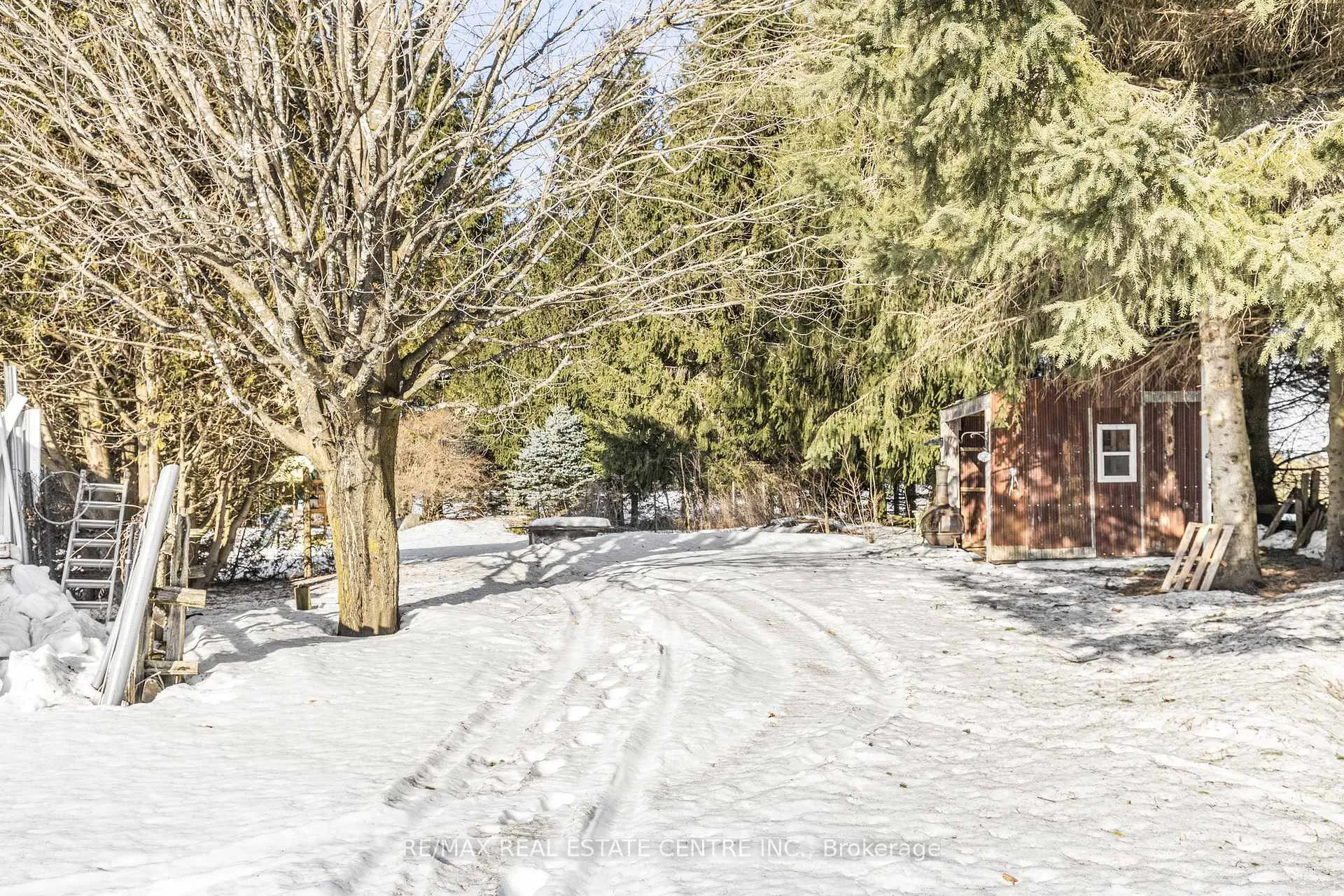 Photo 175 of 475158 County Road 11, Amaranth, Rural Amaranth — HOMEH