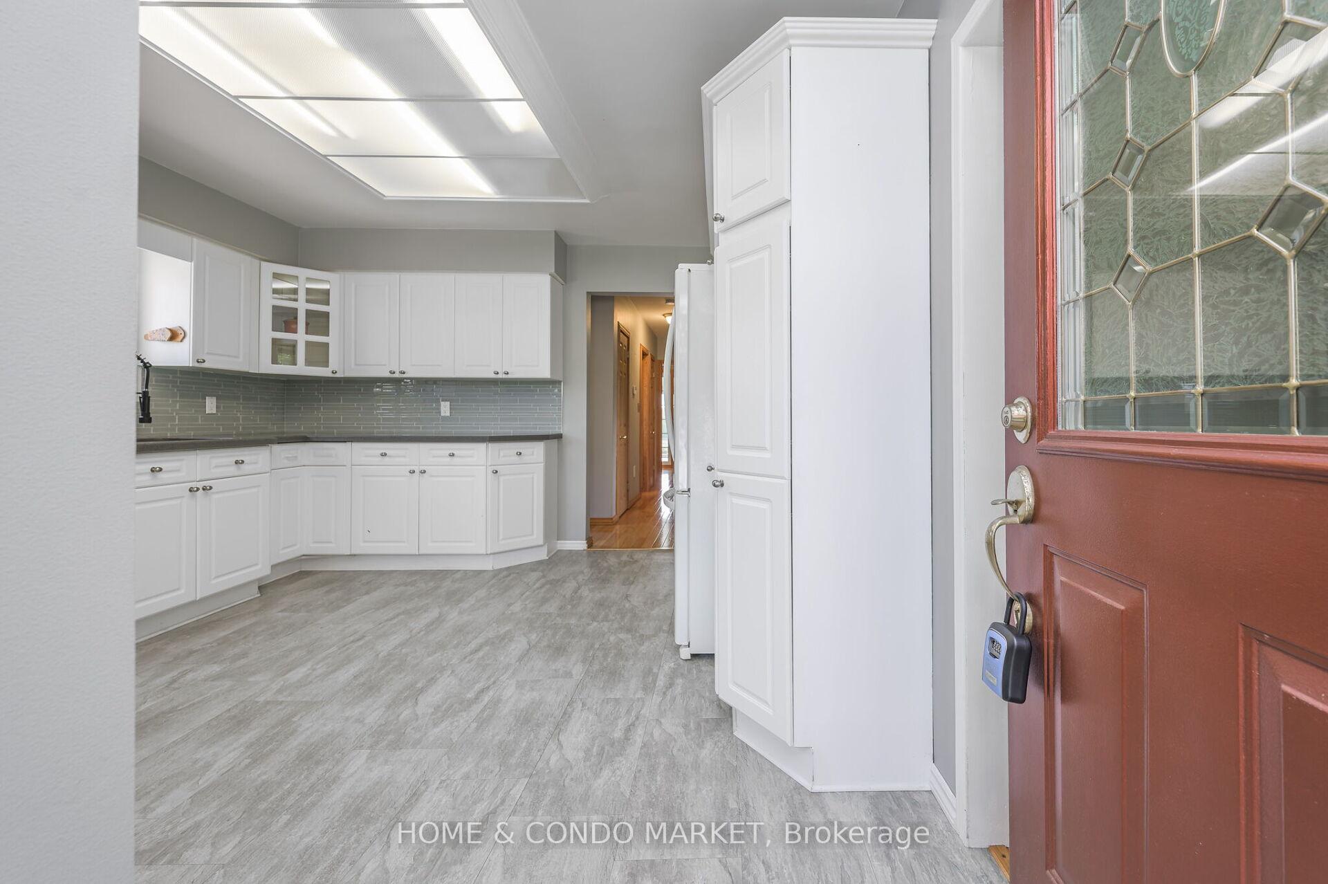 Photo 6 of 16 Greenhill Drive, Thorold, Thorold Downtown — HOMEH