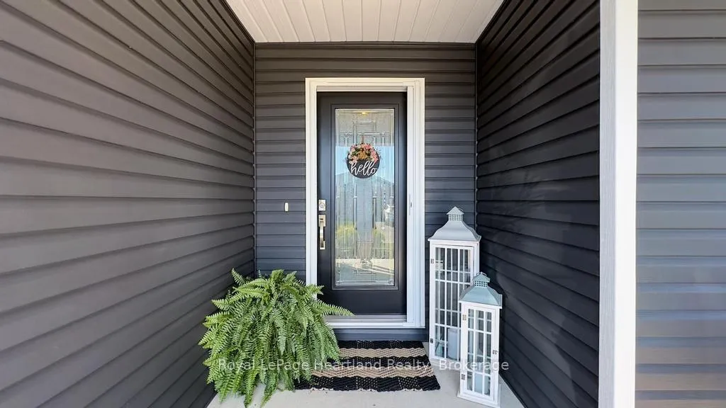 Photo 15 of 14 Blue Boulevard, Ashfield-Colborne-Wawanosh, Colborne — HOMEH