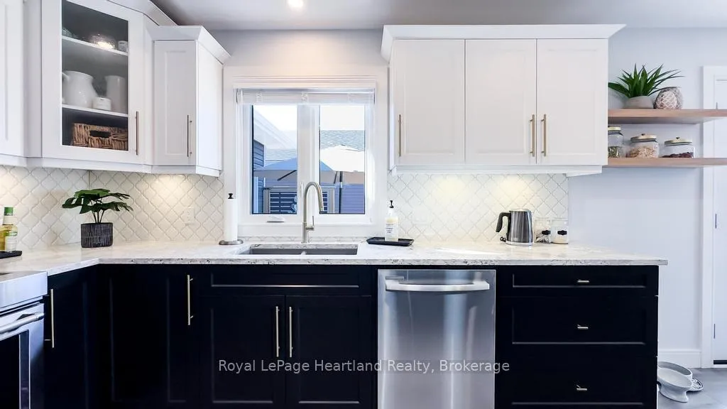 Photo 56 of 14 Blue Boulevard, Ashfield-Colborne-Wawanosh, Colborne — HOMEH