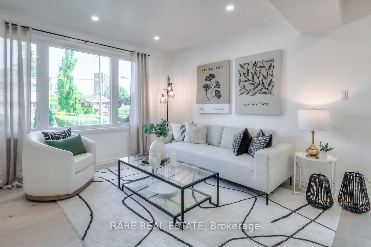 Photo 7 of 78 Tilden Crescent, Etobicoke, Humber Heights — HOMEH