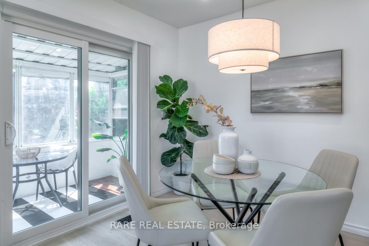 Photo 14 of 78 Tilden Crescent, Etobicoke, Humber Heights — HOMEH