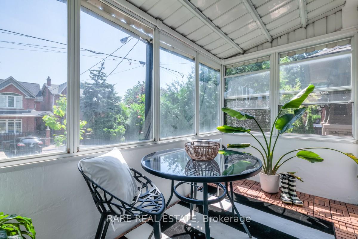 Photo 16 of 78 Tilden Crescent, Etobicoke, Humber Heights — HOMEH