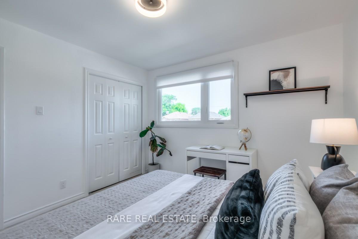Photo 25 of 78 Tilden Crescent, Etobicoke, Humber Heights — HOMEH