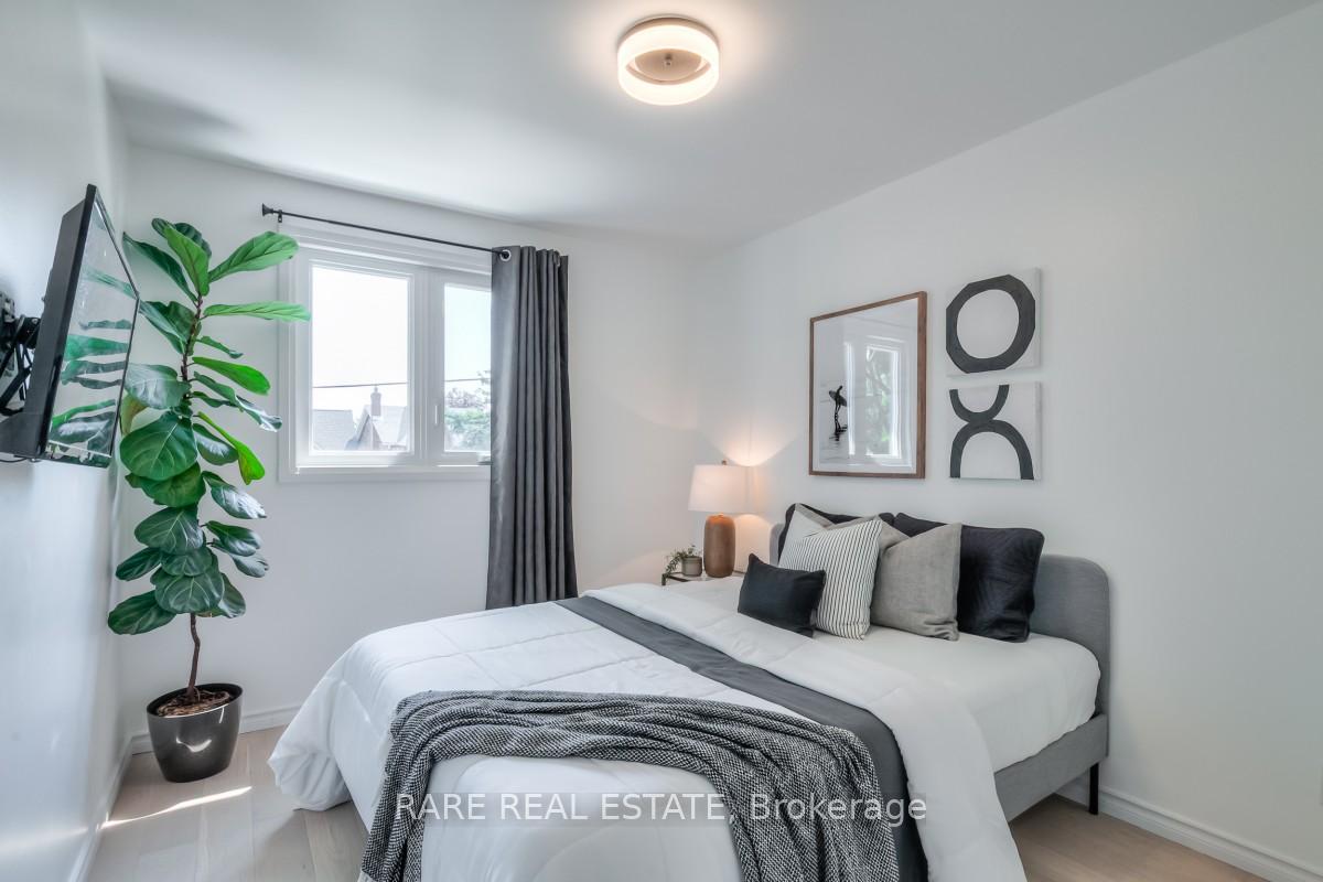 Photo 26 of 78 Tilden Crescent, Etobicoke, Humber Heights — HOMEH