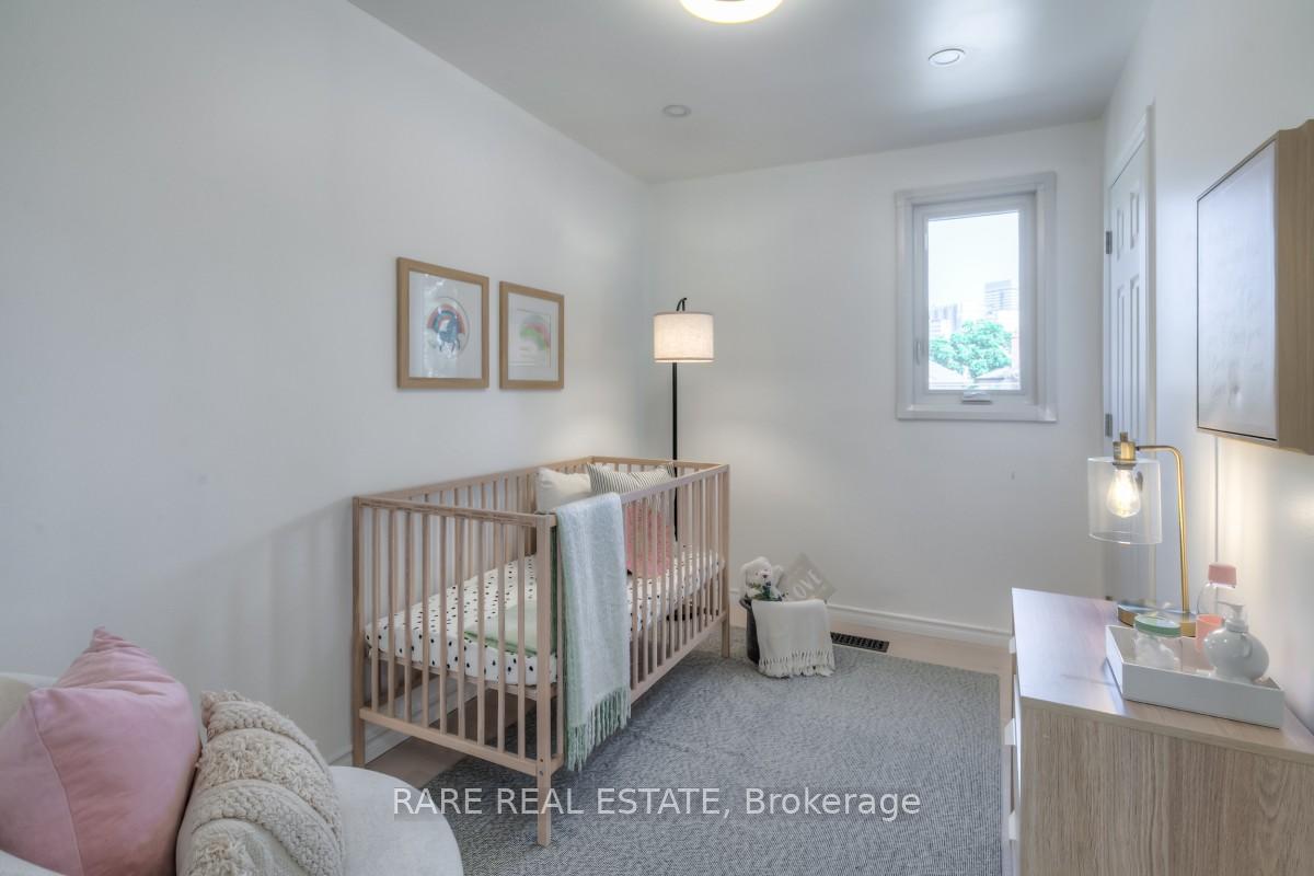 Photo 27 of 78 Tilden Crescent, Etobicoke, Humber Heights — HOMEH