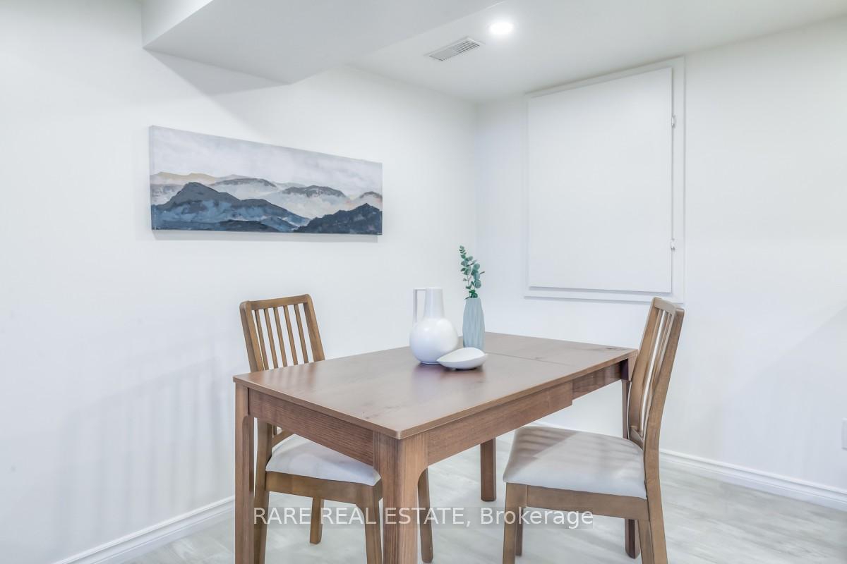 Photo 33 of 78 Tilden Crescent, Etobicoke, Humber Heights — HOMEH