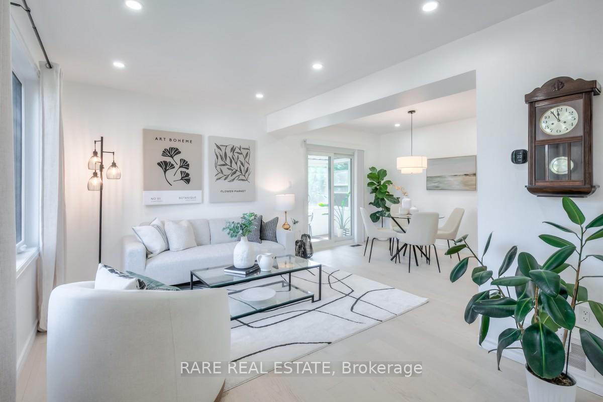 Photo 43 of 78 Tilden Crescent, Etobicoke, Humber Heights — HOMEH