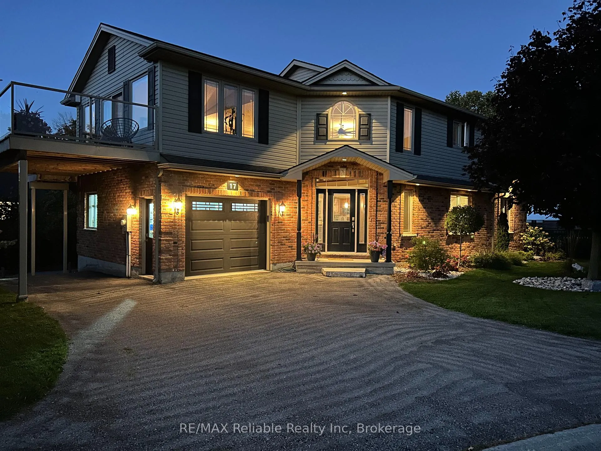 Photo 4 of 17 Harbour Court, Bluewater, Bayfield — HOMEH