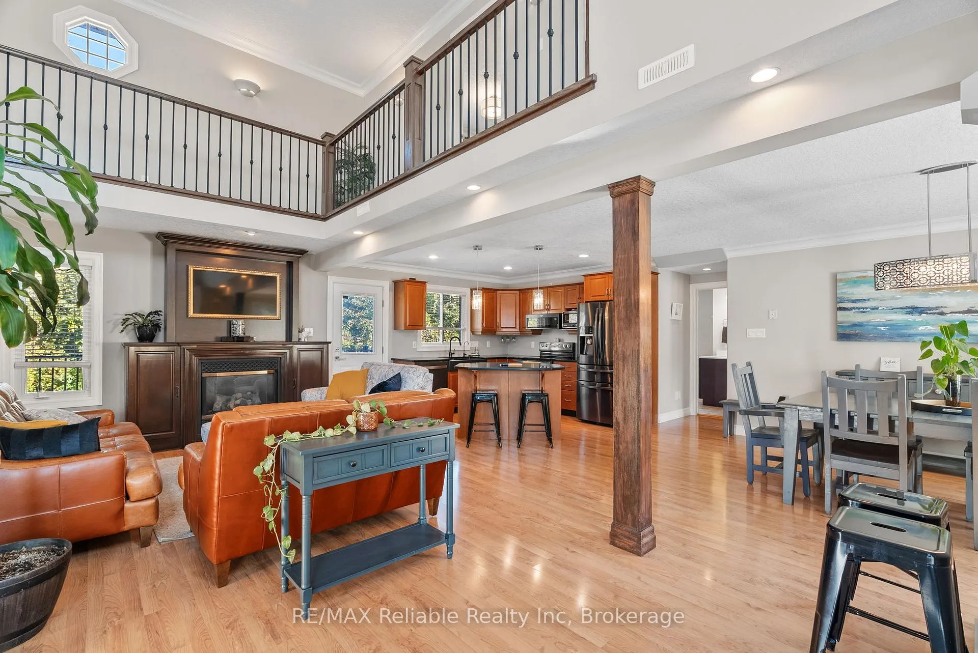 Photo 55 of 17 Harbour Court, Bluewater, Bayfield — HOMEH