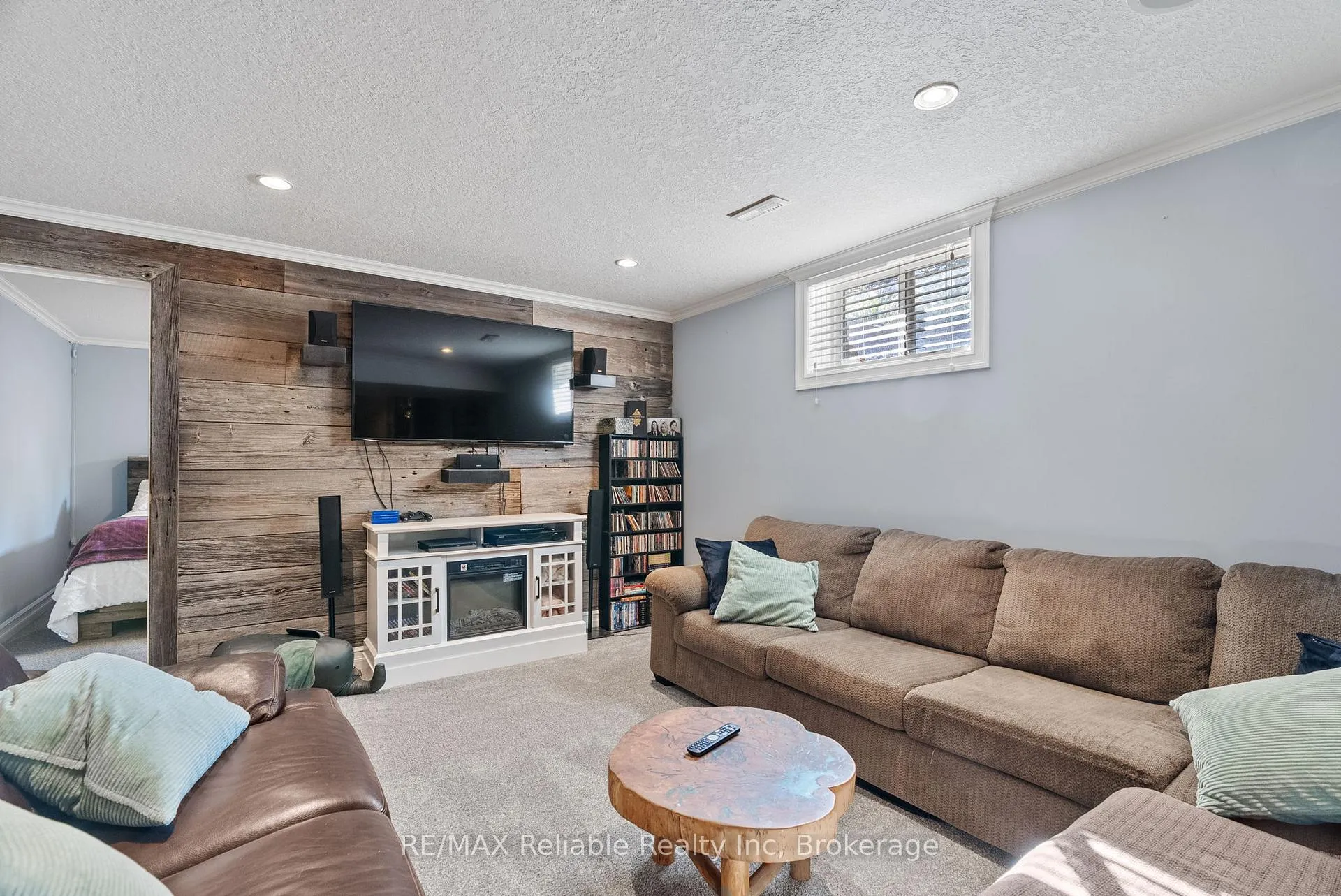 Photo 140 of 17 Harbour Court, Bluewater, Bayfield — HOMEH