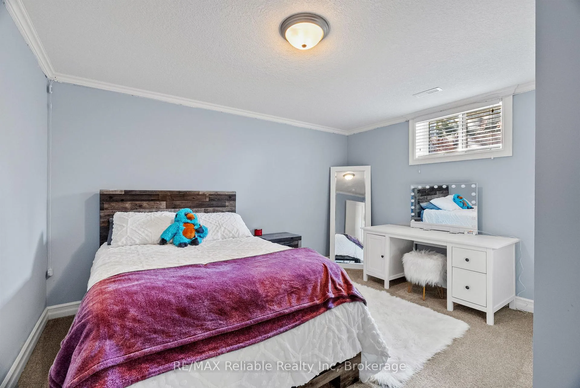 Photo 149 of 17 Harbour Court, Bluewater, Bayfield — HOMEH