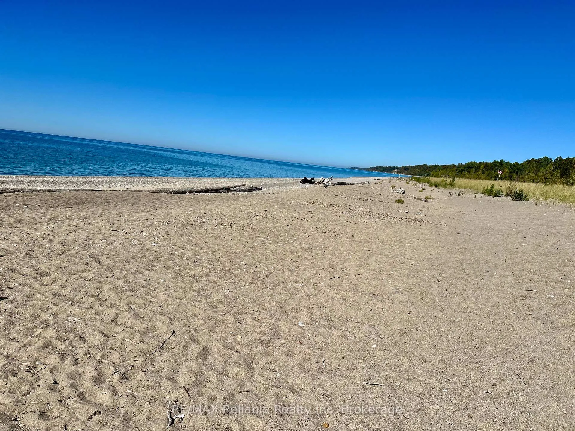 Photo 203 of 17 Harbour Court, Bluewater, Bayfield — HOMEH
