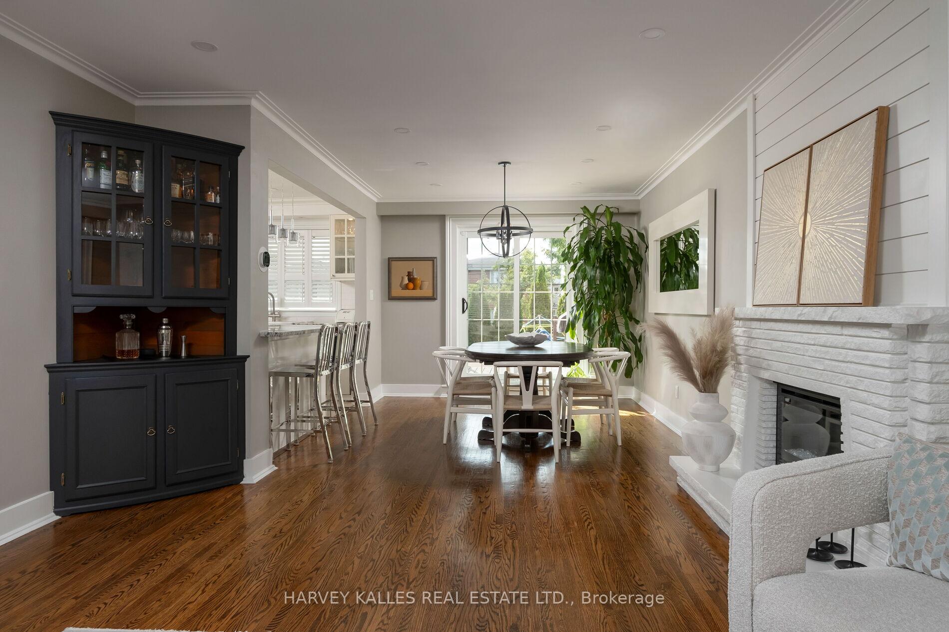 Photo 9 of 81 Summitcrest Drive, Etobicoke, Willowridge-Martingrove-Richview — HOMEH