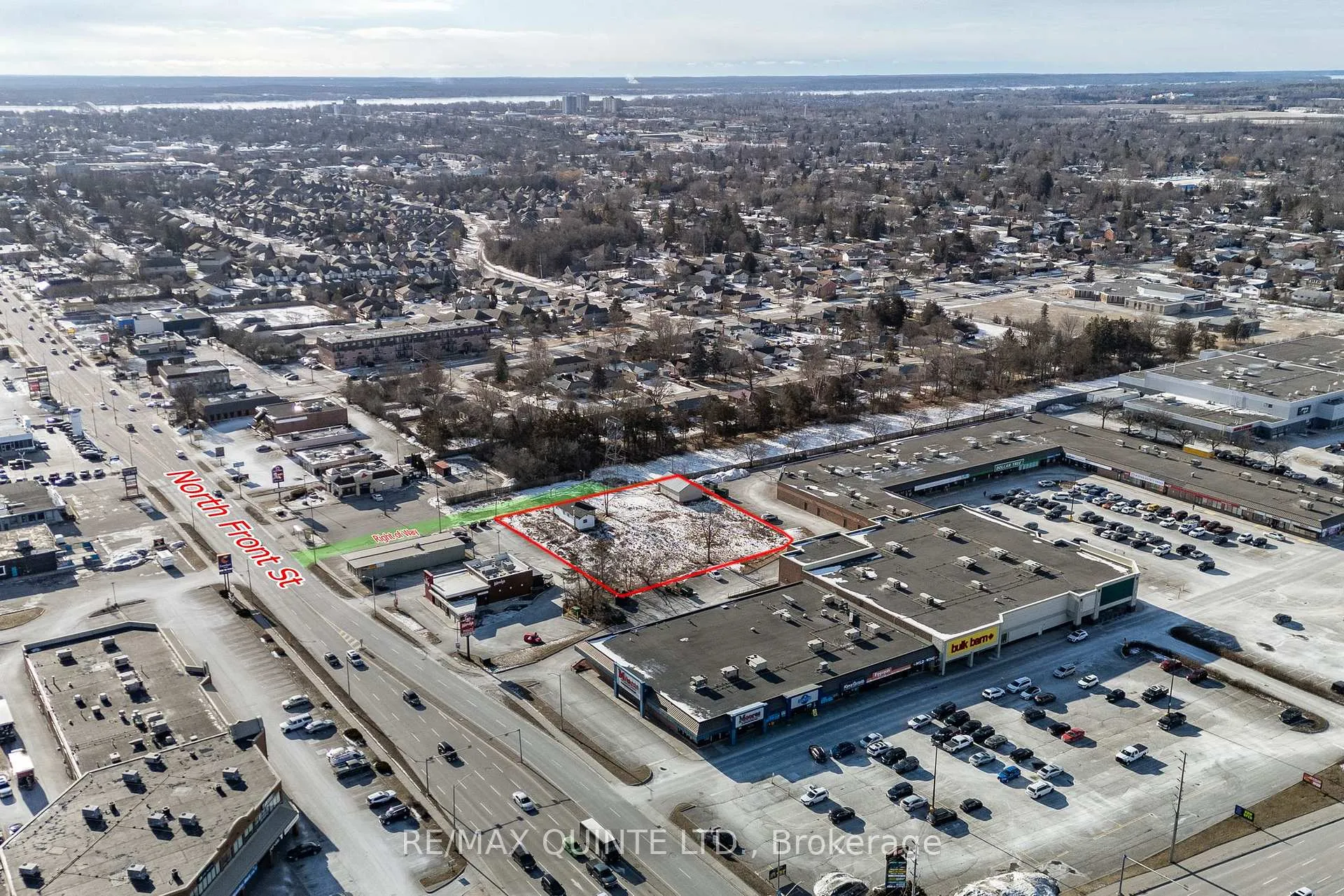 Photo 2 of 5 Stratton Drive, Belleville, Belleville Ward — HOMEH