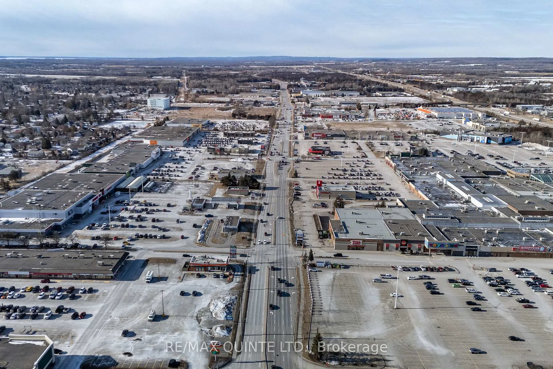Photo 42 of 5 Stratton Drive, Belleville, Belleville Ward — HOMEH