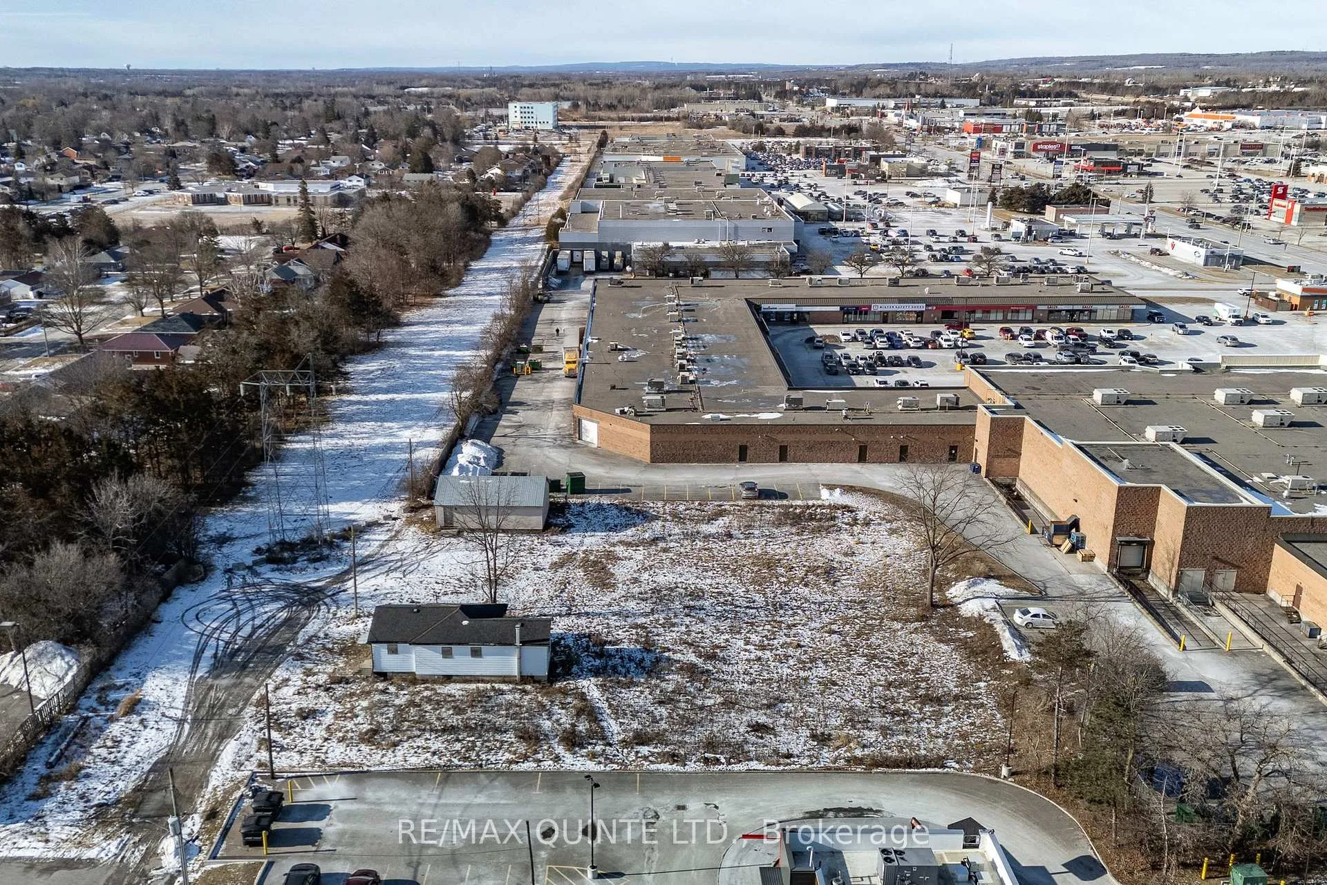 Photo 74 of 5 Stratton Drive, Belleville, Belleville Ward — HOMEH