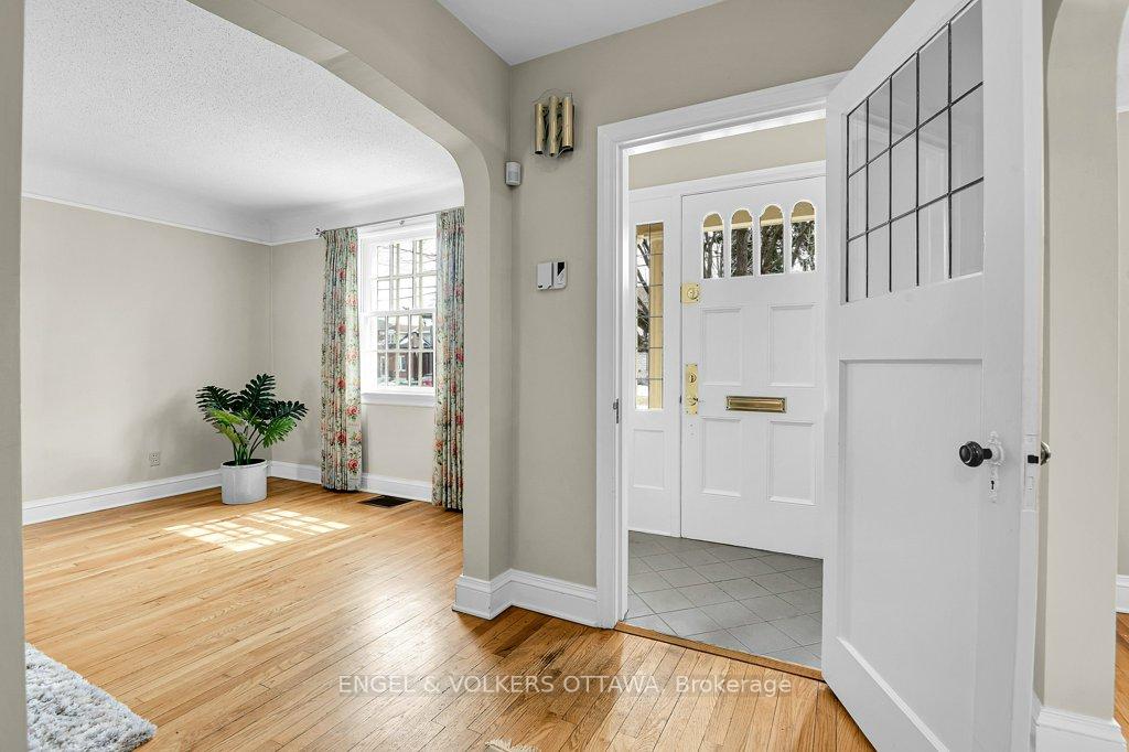 Photo 4 of 97 Helena Street, Ottawa, Ottawa West — HOMEH