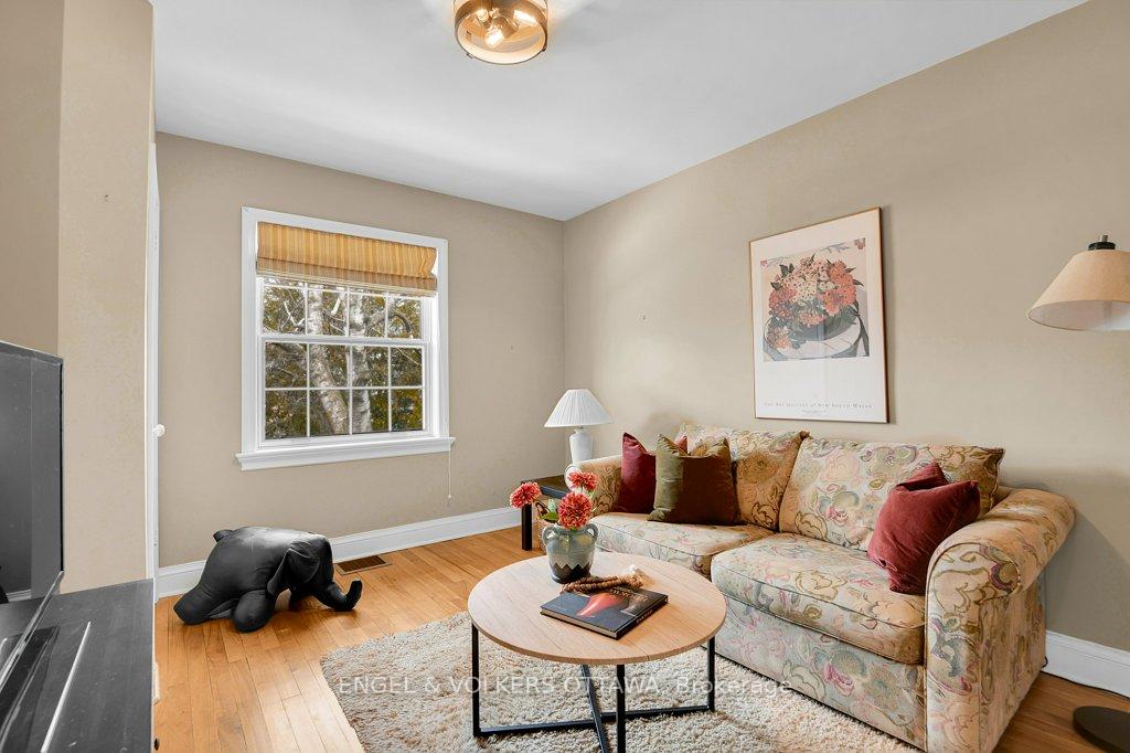 Photo 22 of 97 Helena Street, Ottawa, Ottawa West — HOMEH