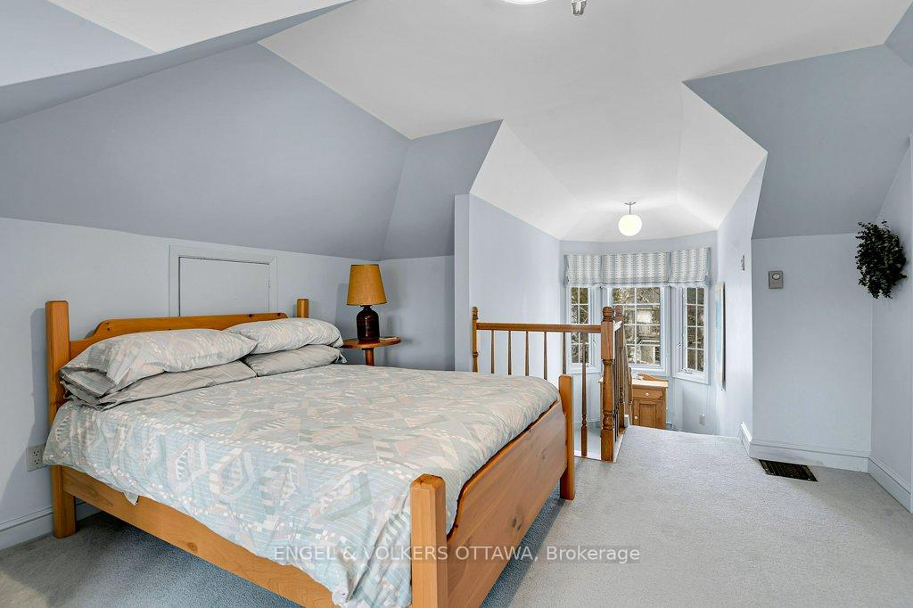 Photo 30 of 97 Helena Street, Ottawa, Ottawa West — HOMEH