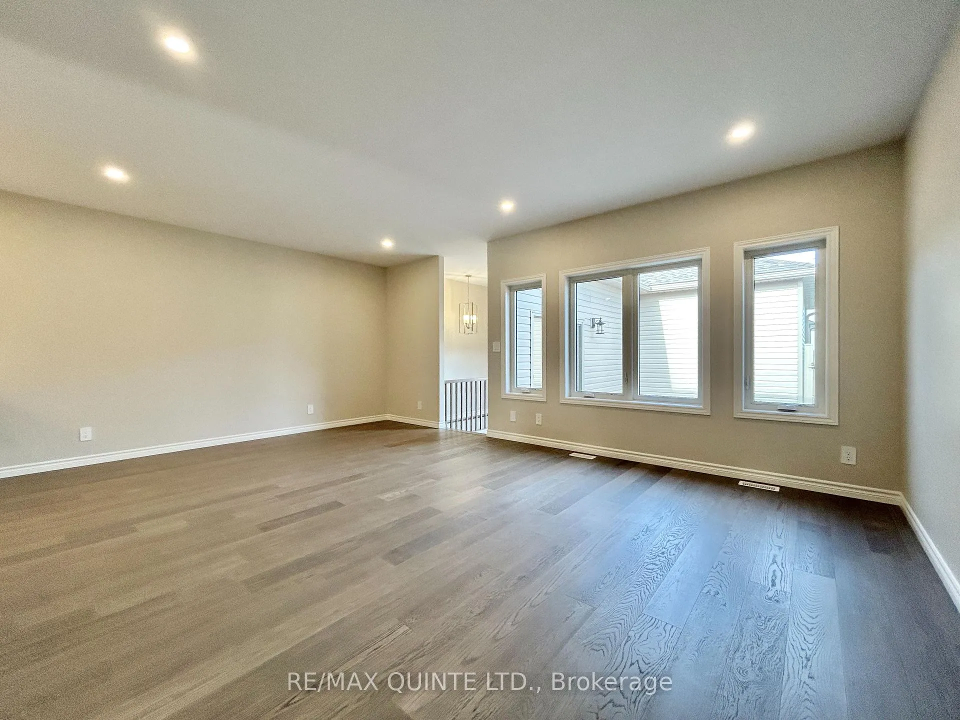 Photo 49 of 27 Athabaska Drive, Belleville, Thurlow Ward — HOMEH